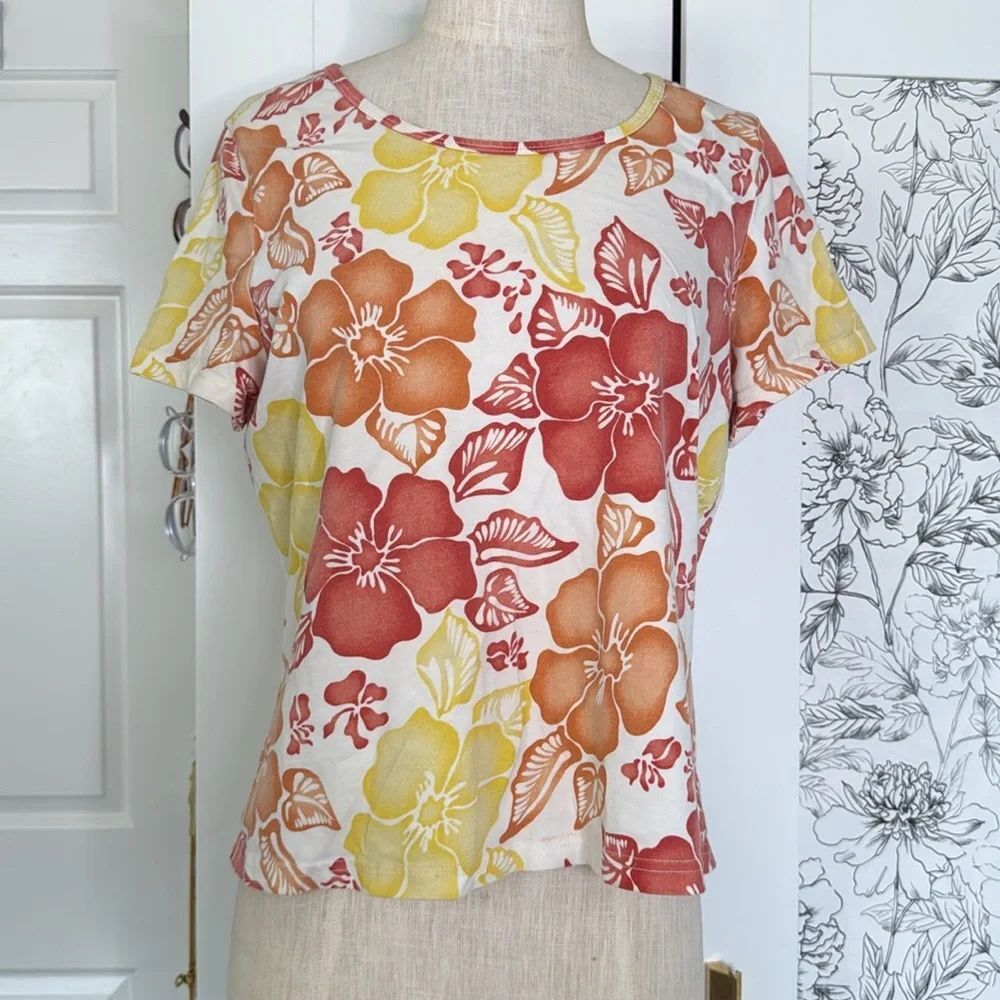 Y2k vintage hibiscus tshirt